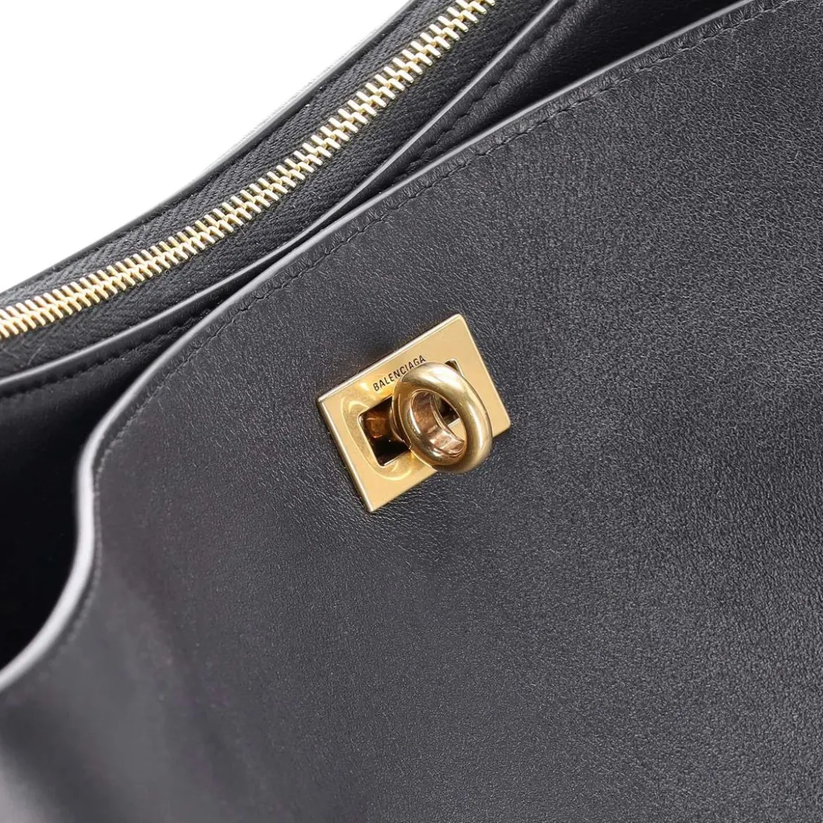 Balenciaga Schultertasche Rodeo aus Leder schwarz Schultertasche