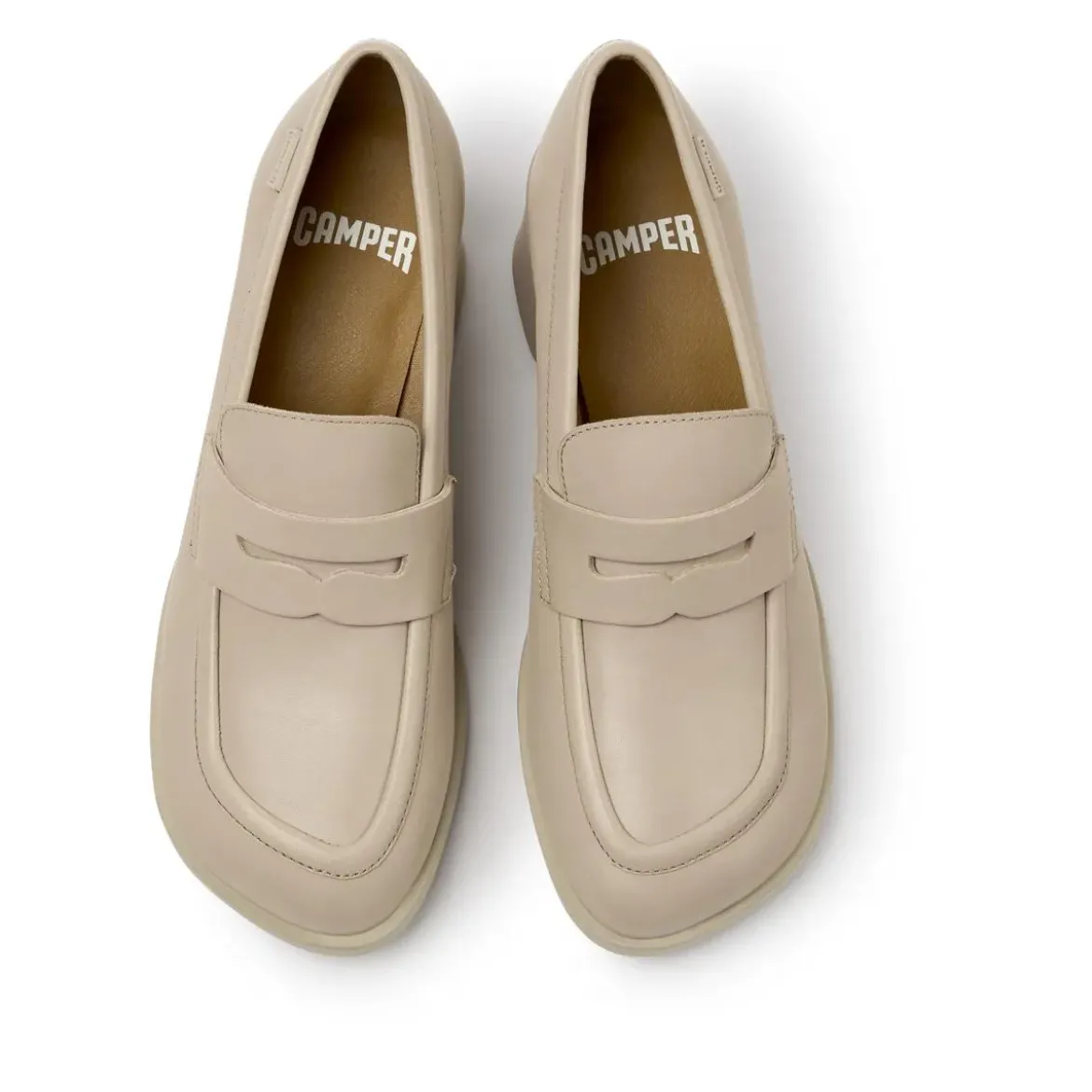 Camper Der neue feminine Absatzschuh für den Alltag ist i hellbeige Loafer