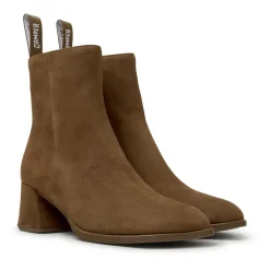 Camper Der neue feminine Absatzschuh für den Alltag ist i mittel-braun Stiefel