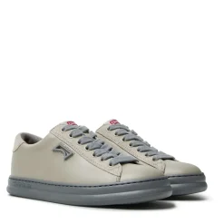 Camper Die Geburtsstunde unseres Kultmodells Runner im Ja hellbeige Low-Top-Sneaker