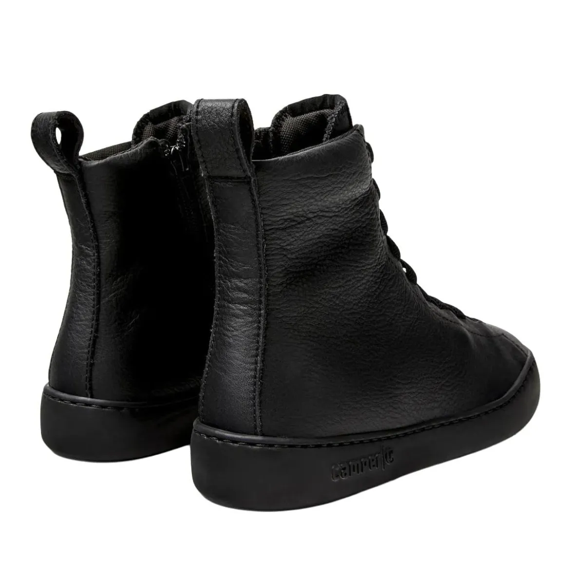 Camper Peu Touring ist eine sportliche und zeitgenössisch schwarz High-Top-Sneaker