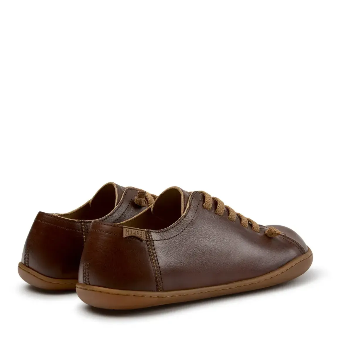 Camper Unsere Peu-Cami-Linie wird nach der Form des Fußes mandel Low-Top-Sneaker