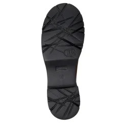 Camper Unser Milah kombiniert eine robuste Sohle mit eine mittel-braun Stiefel
