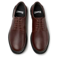 Camper Unser Pix basiert auf einer klassisch inspirierten burgund Schnürschuhe