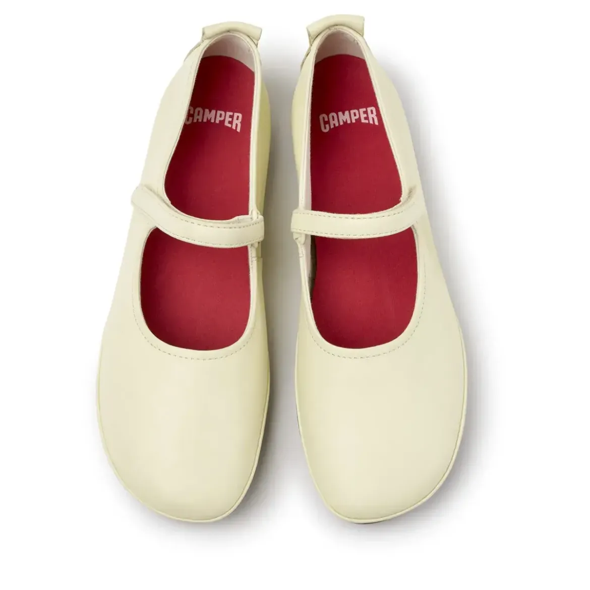 Camper Unser Right ist seit 2005 ein Alltagsheld, der Fle hellbeige Ballerinas