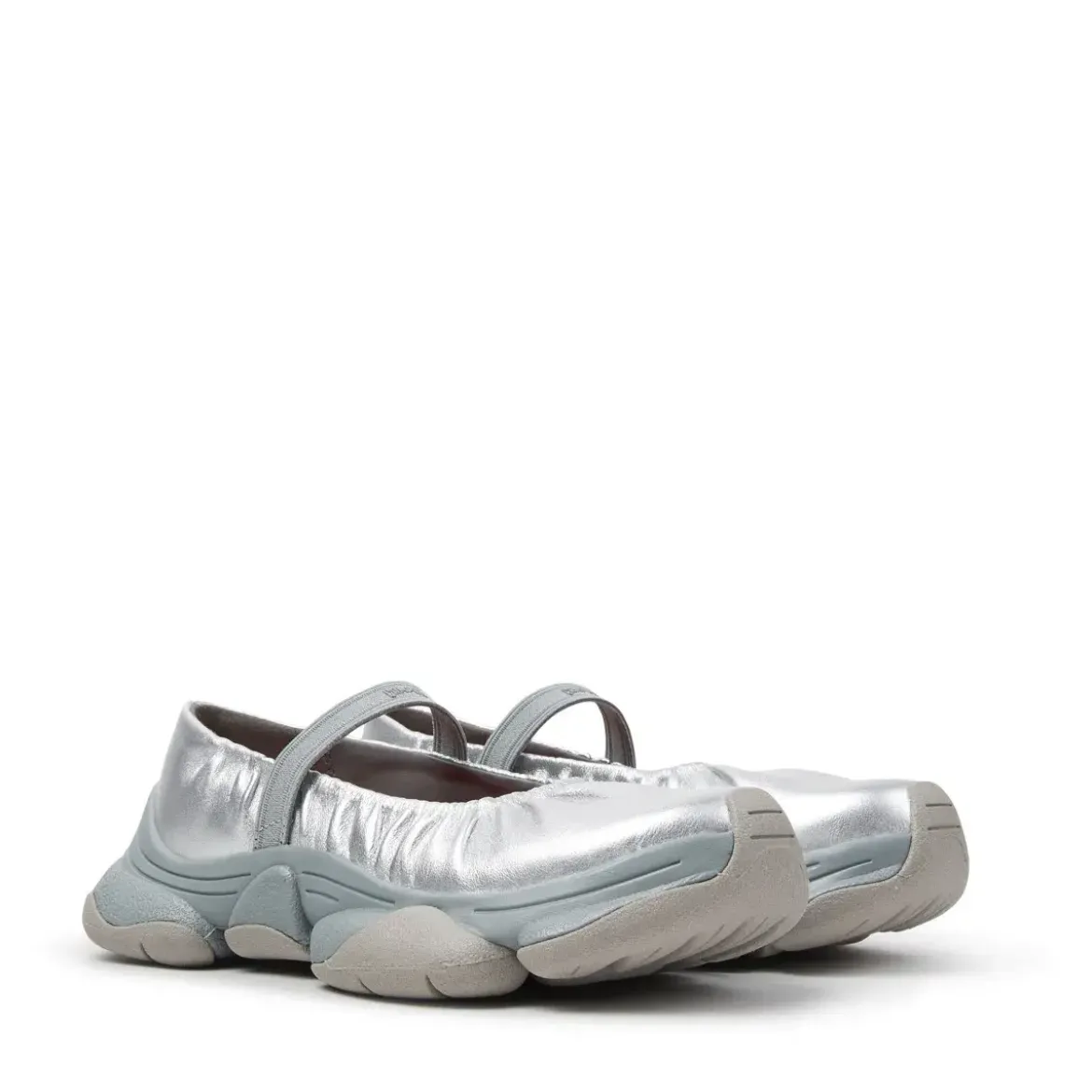Camper Wir präsentieren die nächste Generation des Karstsilber Ballerinas