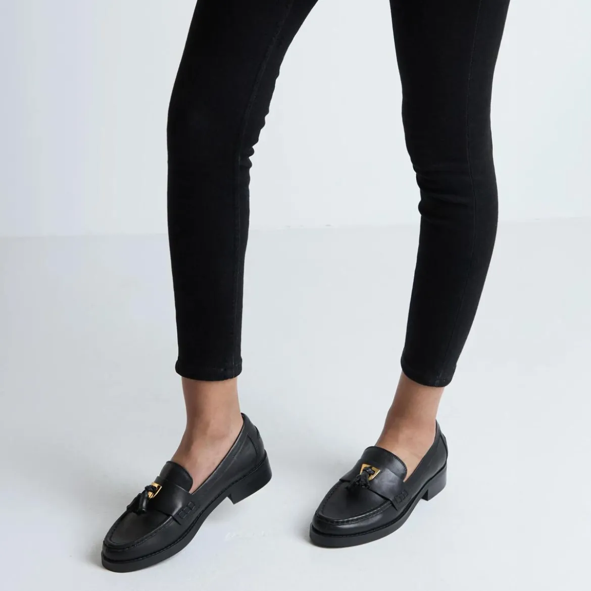 Coccinelle Beat Selleria Negro Loafer