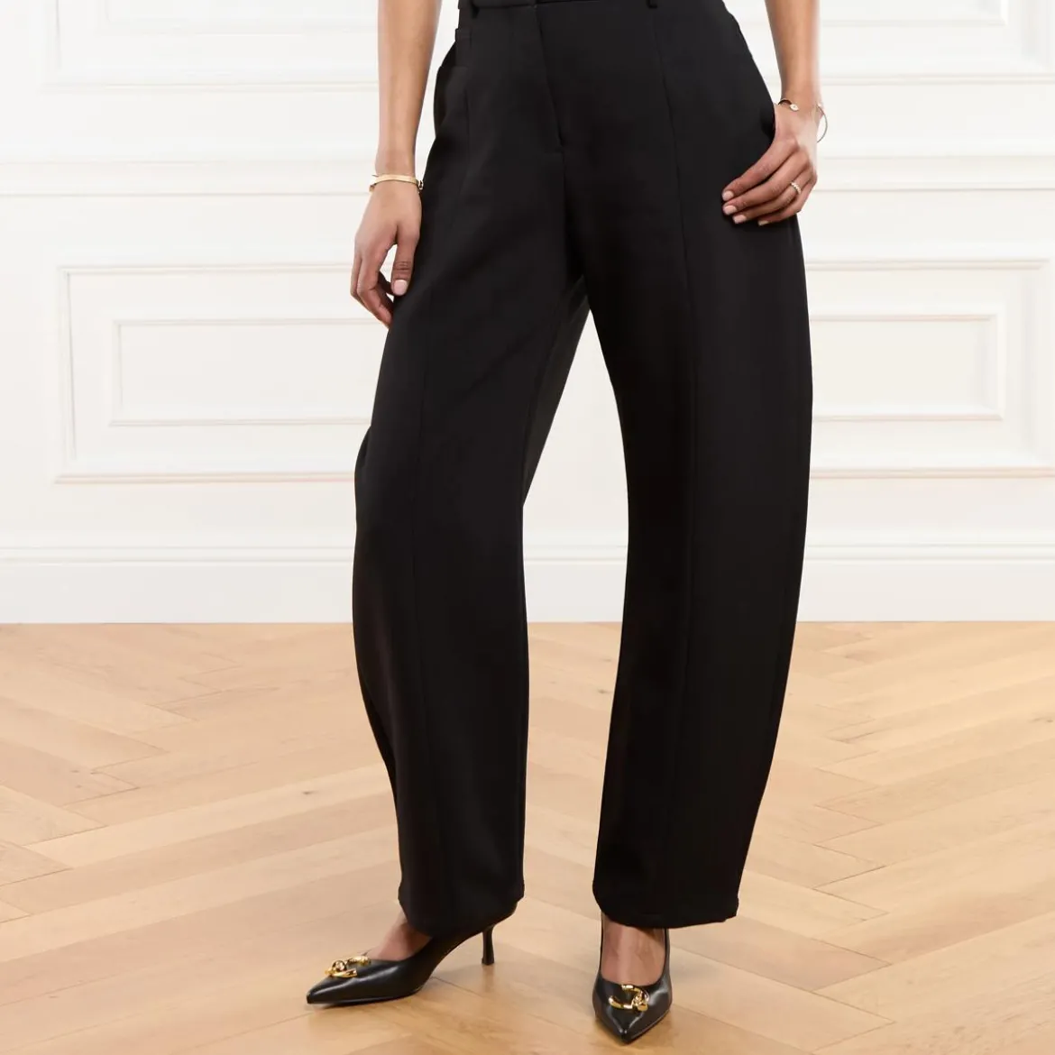 Coccinelle Coccinelle C-Me Smooth Noir Pumps