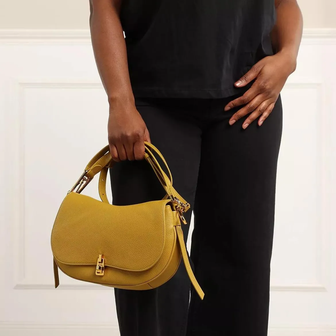 Coccinelle Magie Soft Citronella Satchel