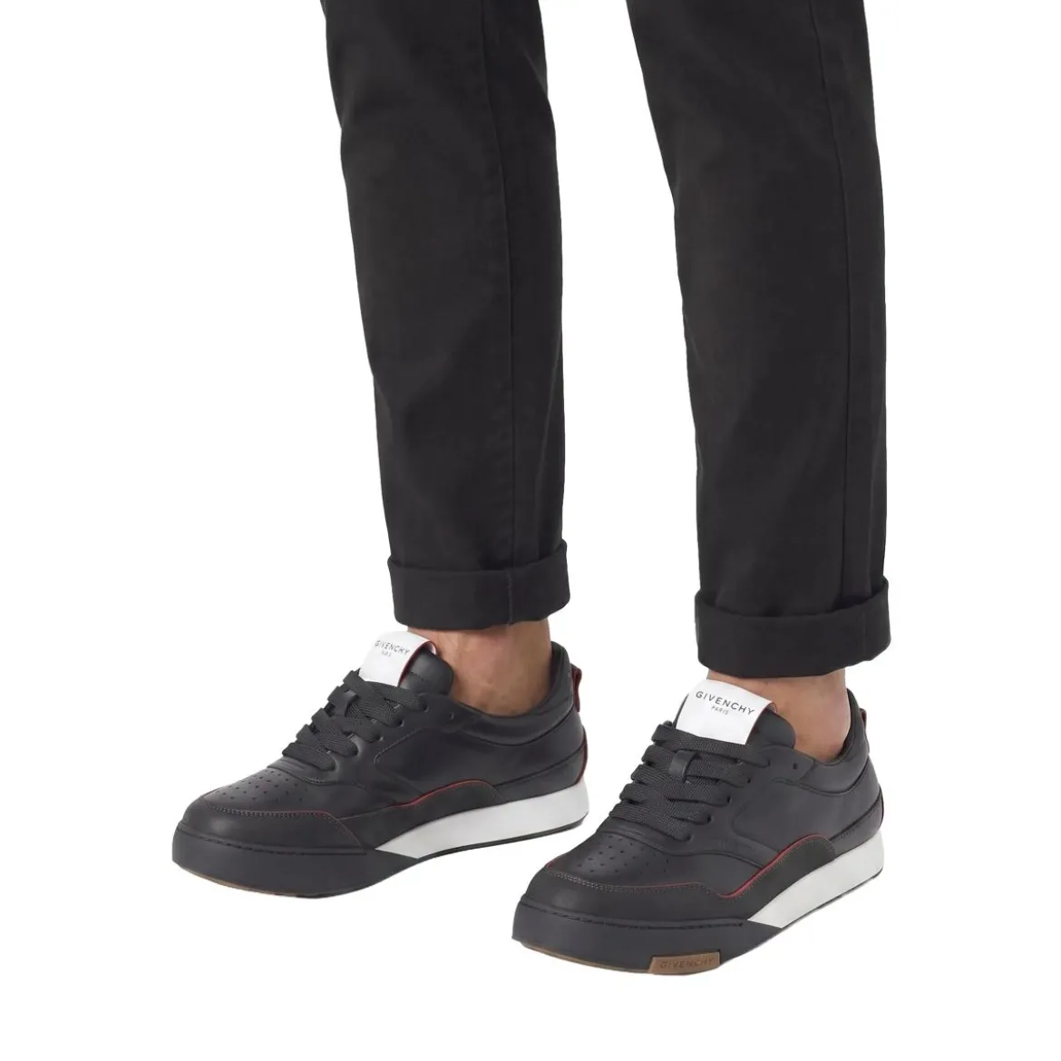 Givenchy Sneaker aus Kalbsleder schwarz Schnürschuhe