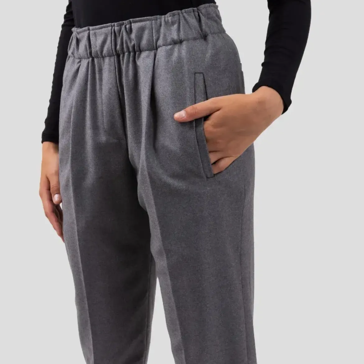 Helene Galwas Hose im Jogger-Stil aus Wolle LOLA grau Hose