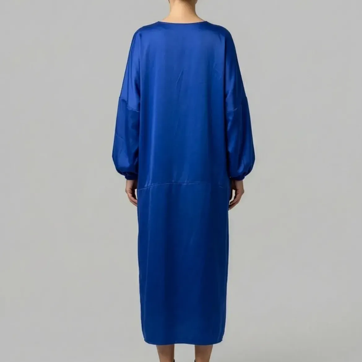 Helene Galwas Kleid aus Satinseide IVANARE blau Midikleid
