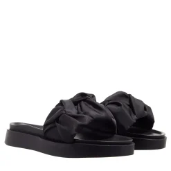 INUIKII Fjord Flower Platform Black Slides