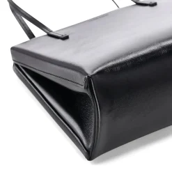 Magda Butrym Handtasche Barbara aus Nappaleder schwarz Crossbody Bag