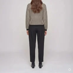 Marc Aurel Der besondere Charakter dieses Pullovers entstehtbeige Pullover