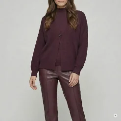 Marc Aurel Diese Strickjacke im Blazer-Look aus Halbpatent-St lila Strickjacke