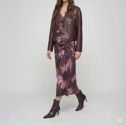 Marc Aurel Diese verkürzte Jacke aus weicher Kunstlederqualit lila Lederjacke