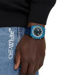 Off-White Modisch, stylisch und immer im Trend - diese runde blau Quarzuhr