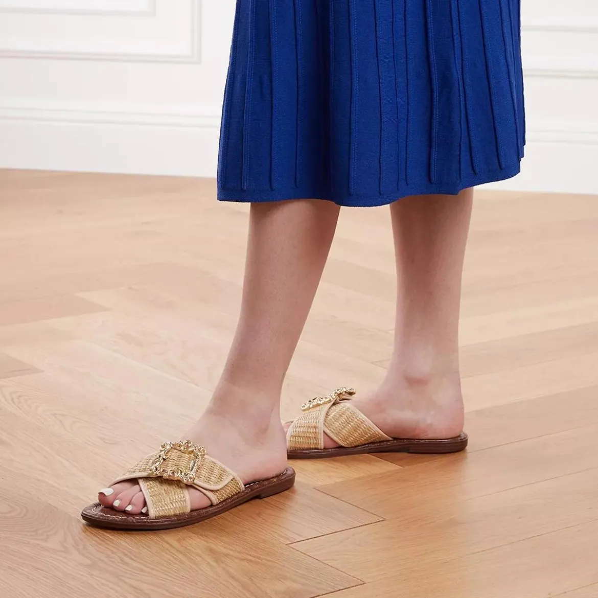 Sam Edelman Gracyn Dark Natural Slides
