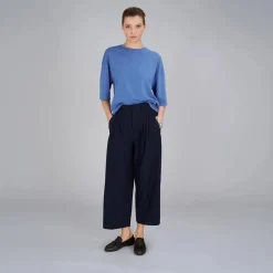 True Religion - Engwerdenes, verkürztes Bein- Bund- und Bügelfa blau Hose