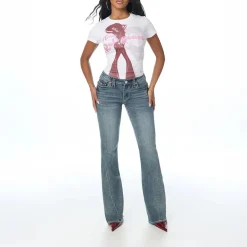 True Religion - Modell: Joey- Ausgestelltes Bein- Drehbein- F blau Ausgestellte Jeans