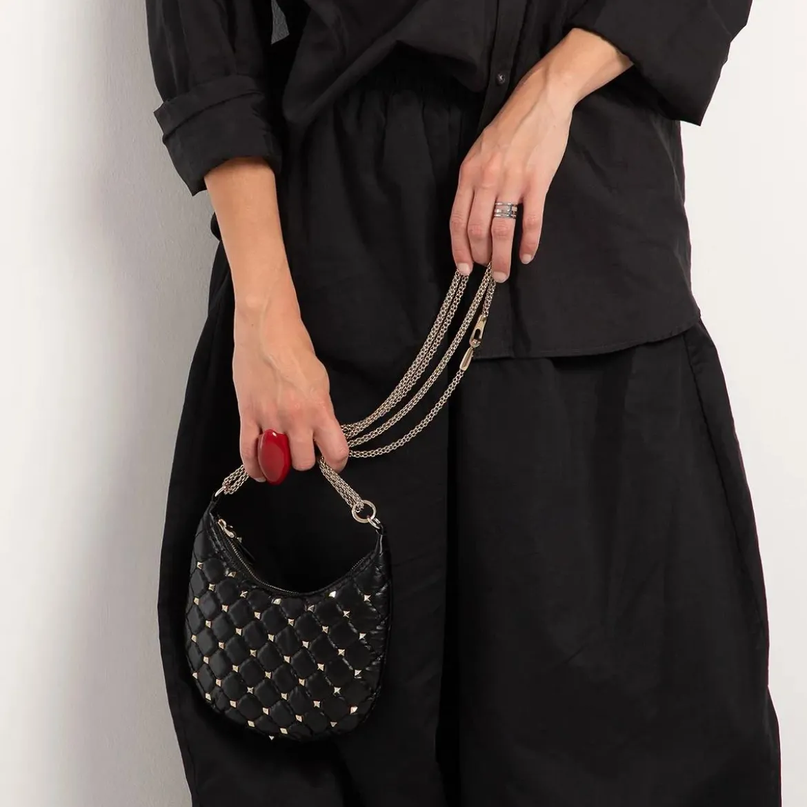 Valentino Garavani Mini Hobo Rockstud Spike 0NO nero Hobo Bag