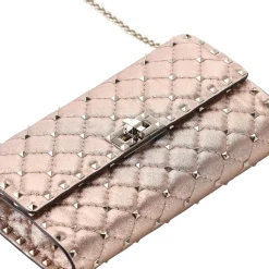 Valentino Garavani Schultertasche aus Nappaleder pink Crossbody Bag