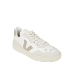 Veja Minimalist White Sneakers With Suede Accents White Low-Top-Sneaker