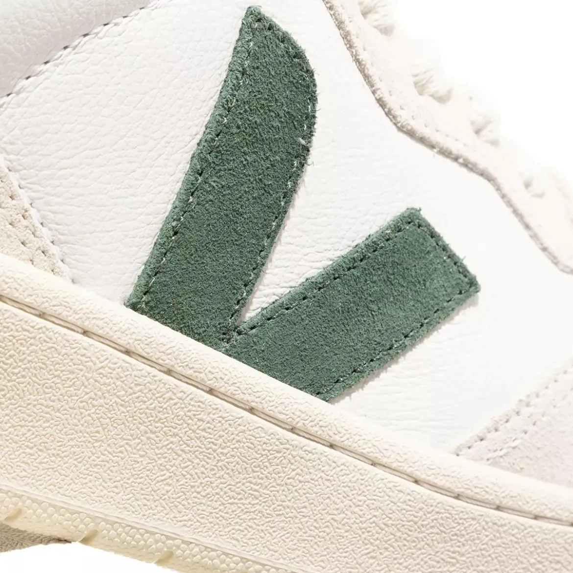 Veja V-90 Extra White Cyprus Low-Top-Sneaker